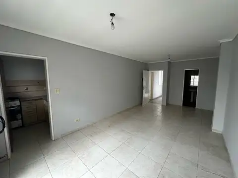 1 Ambiente Con Balcon En Alquiler 2°D