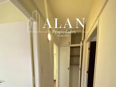 Departamento en Alquiler en Plaza Rocha, $ 850.000