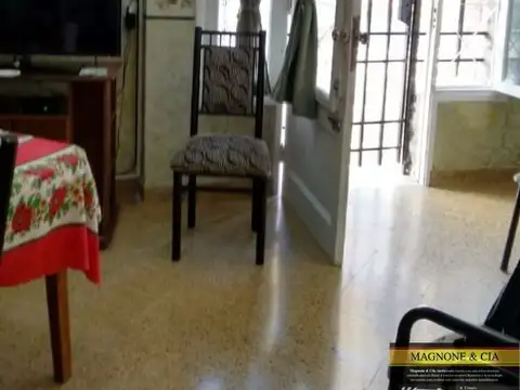 Depto Tipo Casa en Venta en Mataderos, USD 95.000