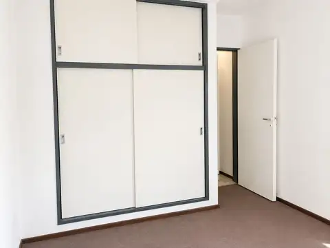 Depto Tipo Casa en Alquiler de 3 ambientes