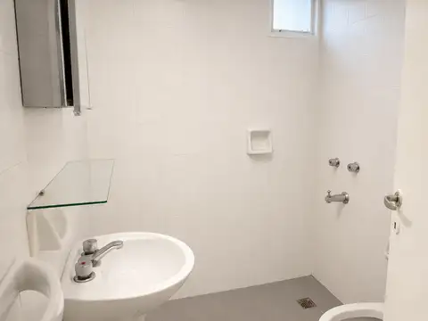 Depto Tipo Casa en Alquiler en Centro, $ 600.000