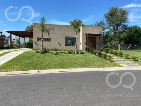Casa Monoambiente con 2 baños