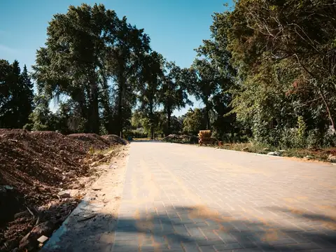 HERMOSO LOTE DE 350M2 CON FINANCIAMIENTO BARRIO CERRADO