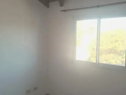 Francisco Lauria e/ Patricias Mendocinas y General Lamadrid