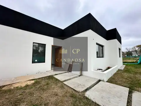 SG Casa venta barrio Pilar del Este