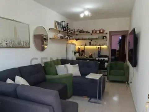 524 100, Piso 0