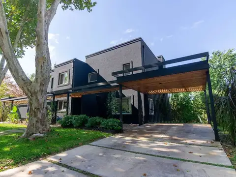 Casa en Venta 5 amb.c/Pileta-San Andres-Villanueva