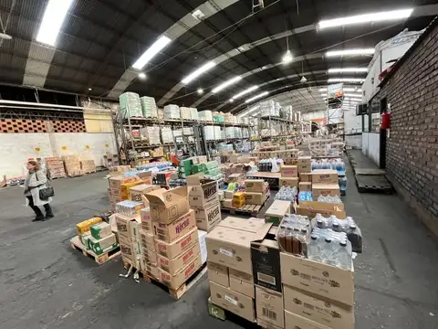 Galpon en Alquiler en San Nicolás, USD 9.300