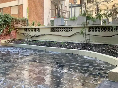Jorge Newbery 1700