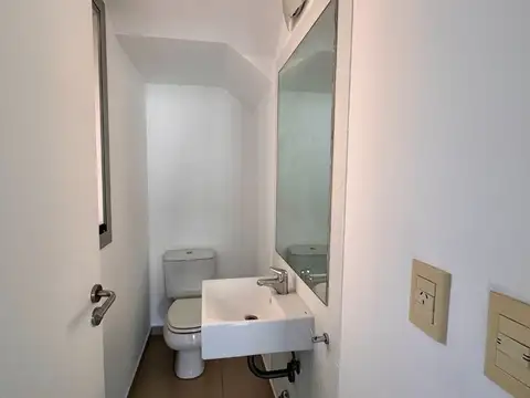 Departamento en Alquiler con 1 cocheras