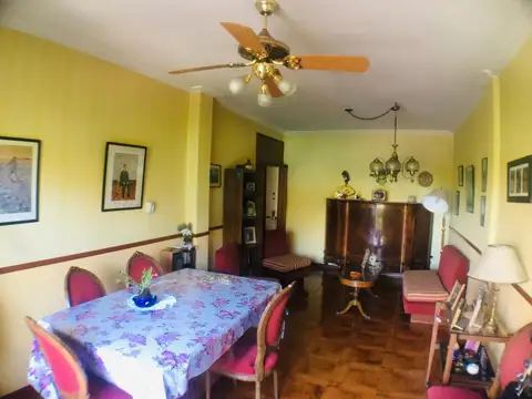 9 De Julio 100, Piso 4°