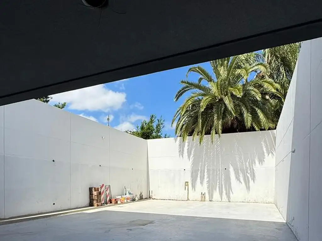 CAÑADA DE GOMEZ 955 de 8 Unidades en Liniers