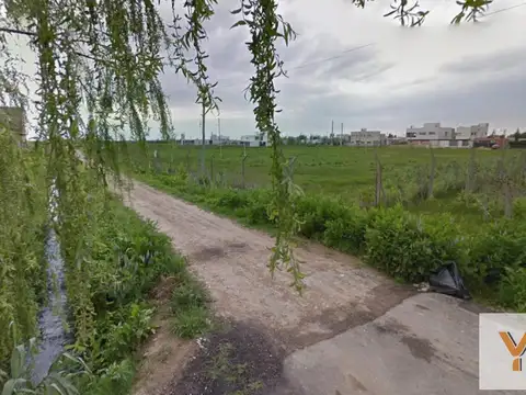Terreno en Venta 20  mts Frente
