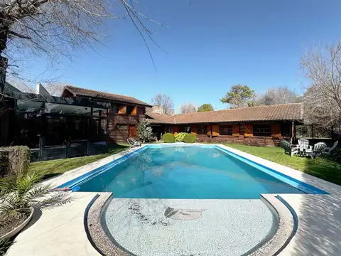 Casa en Venta de 4 dormitorios