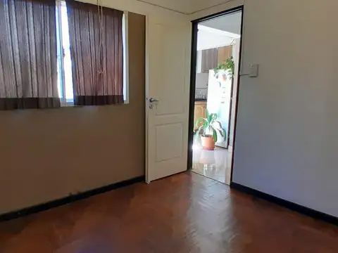 VENTA PH 3 AMBIENTES AMPLIO  LUMINOSO  PATIO PARRILLA APTO CRÉDITO PERMUTA Y FINANCIACIÓN