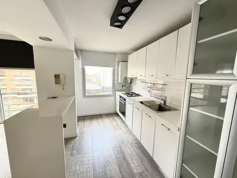 Venta de Departamento 3 AMBIENTES en Castelar Norte