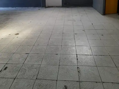 Galpon en Venta en Quilmes, USD 120.000