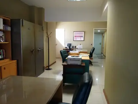 Oficina en venta en Tribunales