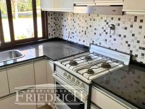 Casa en Alquiler en San Diego Country Club, USD 1.300