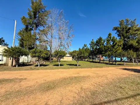 Lote ubicado en barrio cerrado