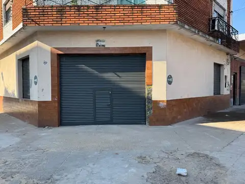 Galpon de 90 m2 en planta baja tipo Ph