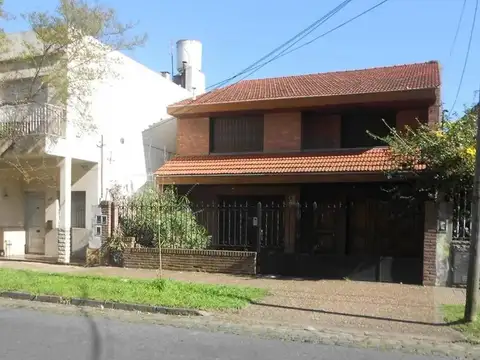 Gobernador Ugarte 2600