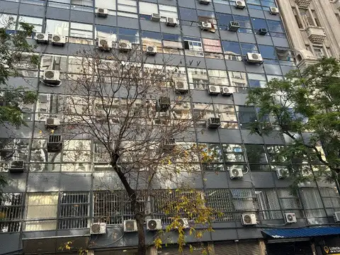 Av. Belgrano 600, Piso 5