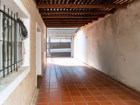 Casa en Venta con 1 cochera