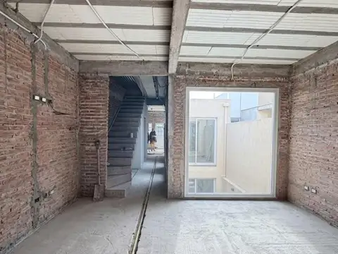 Calle 330 Bis Y Necochea