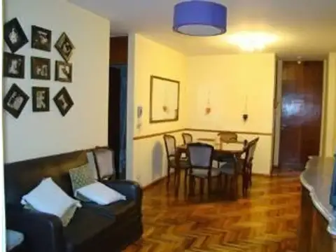 Jerónimo Salguero 2500