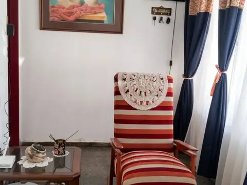 Casa 7 ambientes con 3 baños