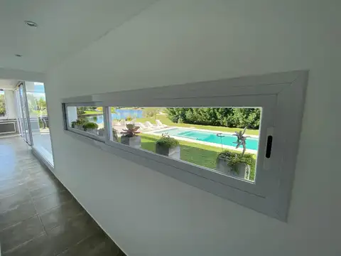 VENTA / ALQUILER TEMPORAL CASA 6 AMBIENTES A LA LAGUNA - SAN BENITO VILLANUEVA