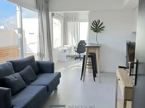 VENTA Departamento 2 ambientes con gran terraza todo sol Recoleta en las 5 esquinas