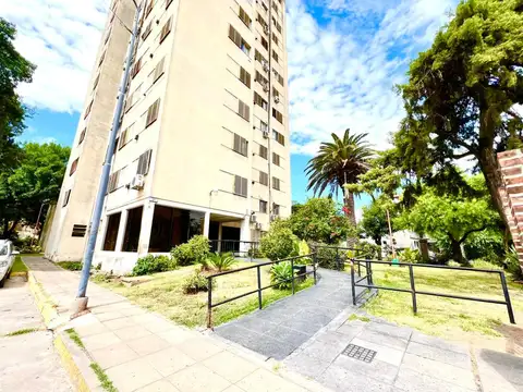 VENTA DEPARTAMENTO 4 AMB C/ COCHERA - V. TESEI - APTO CREDITO