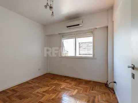 VENTA 2 AMB. LUMINOSO! FLORES. OPORTUNIDAD!