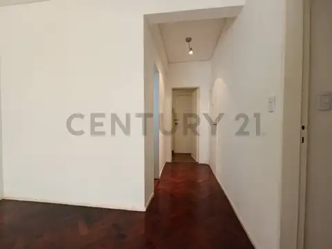 Oportunidad para flipping - 3 ambientes frente a Plaza Libertad - FINANCIADO