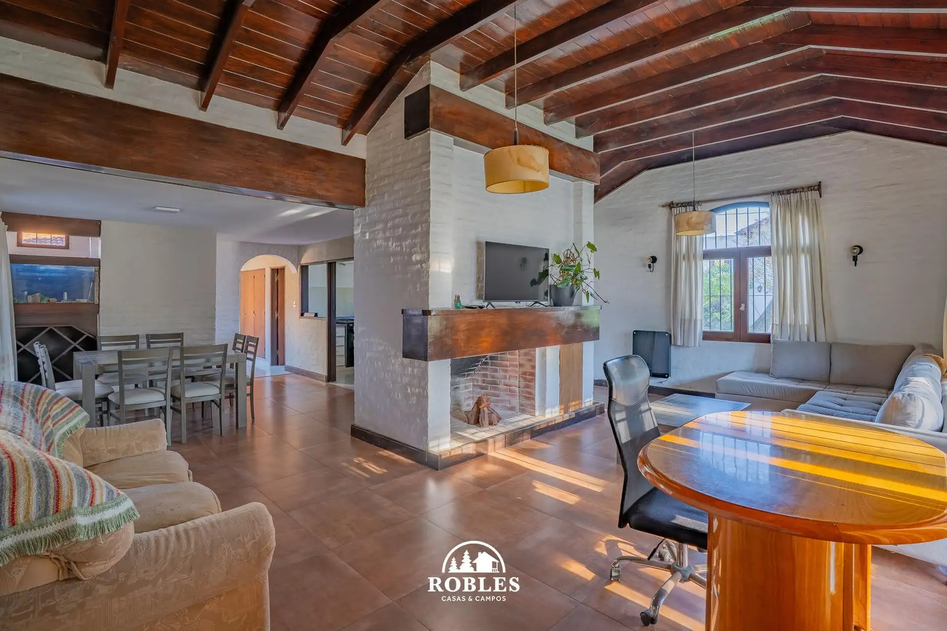 Chalet en esquina del barrio San Carlos