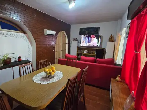 Casa en Venta en Barrio Industrial, USD 38.000