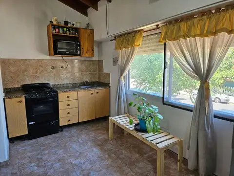 Depto Tipo Casa 2 ambientes con 1 baño
