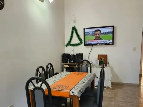 VENTA PH MATADEROS SIN EXPENSAS, MUY BUEN ESTADO!