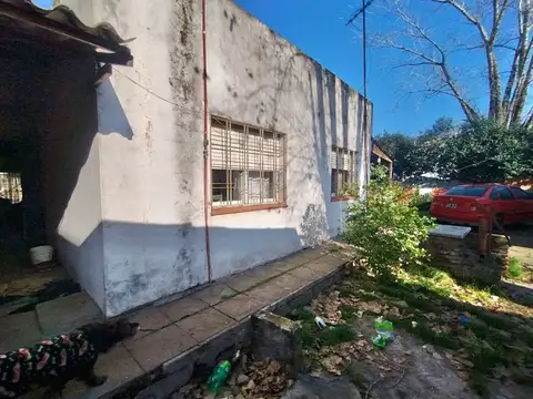VENTA CASA 3 AMB. FINANCIA 50%-MORENO