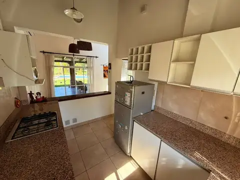 CASA VENTA APTA CREDITO CON PILETA SAN LUIS