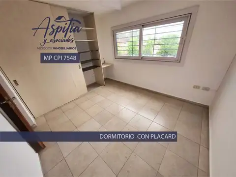 ALQUILER Dúplex A 2 dormitorios con cochera y patio en Cerro Chico