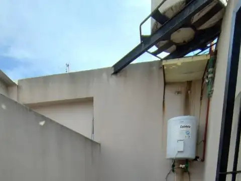 PH TIPO CASA :: ENTRADA IND :: 3 AMBIENTES :: C/PATIO