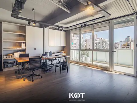 Oficina comercial en venta en Villa Crespo excelente zona.