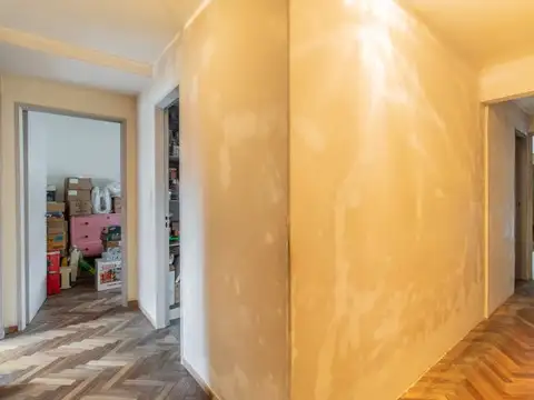 Departamento 5 ambientes| 137 m² Totales | Balcón | Bolivia al 300 – Flores