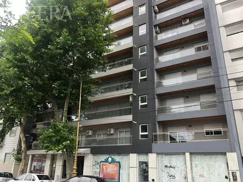 AVENIDA MONTES DE OCA al 1500