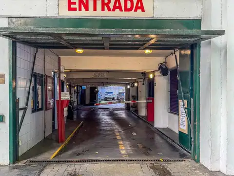Venta de 2 cocheras en Palermo chico.