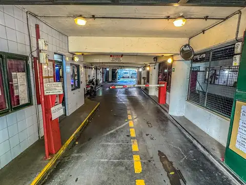Venta de 2 cocheras en Palermo chico.