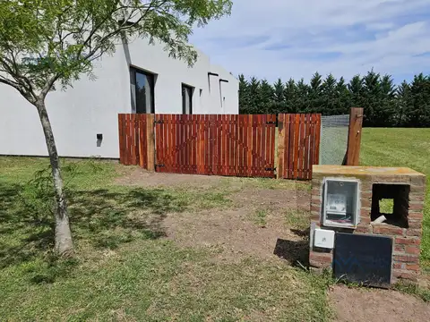 Casa 3 ambientes con 3 baños
